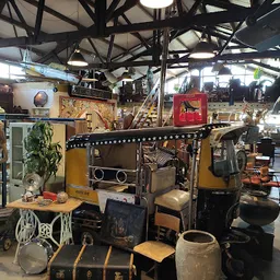 Bezoeker foto van Kringloop de Oude Liefde & Vintageshop in Dwingeloo