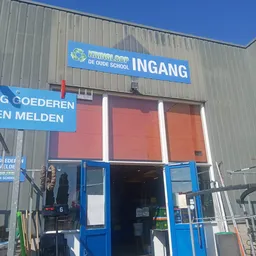 Kringloopwinkel Kringloop de Oude School in Beneden-Leeuwen