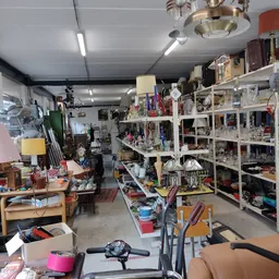 Kringloopwinkel Kringloop de Snuffel in Zoeterwoude