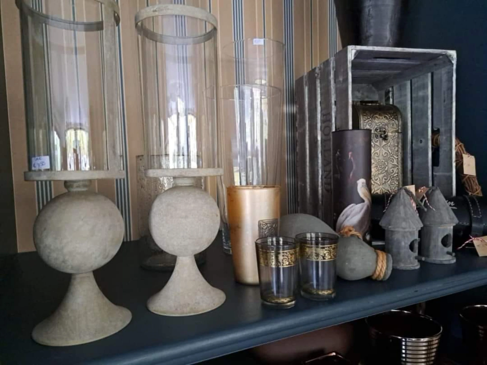 Kringloop De Vlinder in Sibculo met tweedehands meubels en kleding