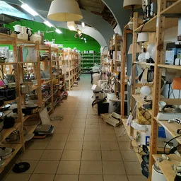 Bezoeker foto van Kringloop Den Haag "Oude Haagweg" in The Hague