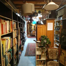 Bezoeker foto van Kringloop Den Haag "Oude Haagweg" in The Hague