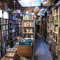 Bezoeker foto van Kringloop Den Haag "Oude Haagweg" in The Hague