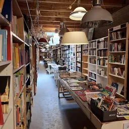 Bezoeker foto van Kringloop Den Haag "Oude Haagweg" in The Hague