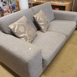 Bezoeker foto van Kringloop Dongen in Dongen