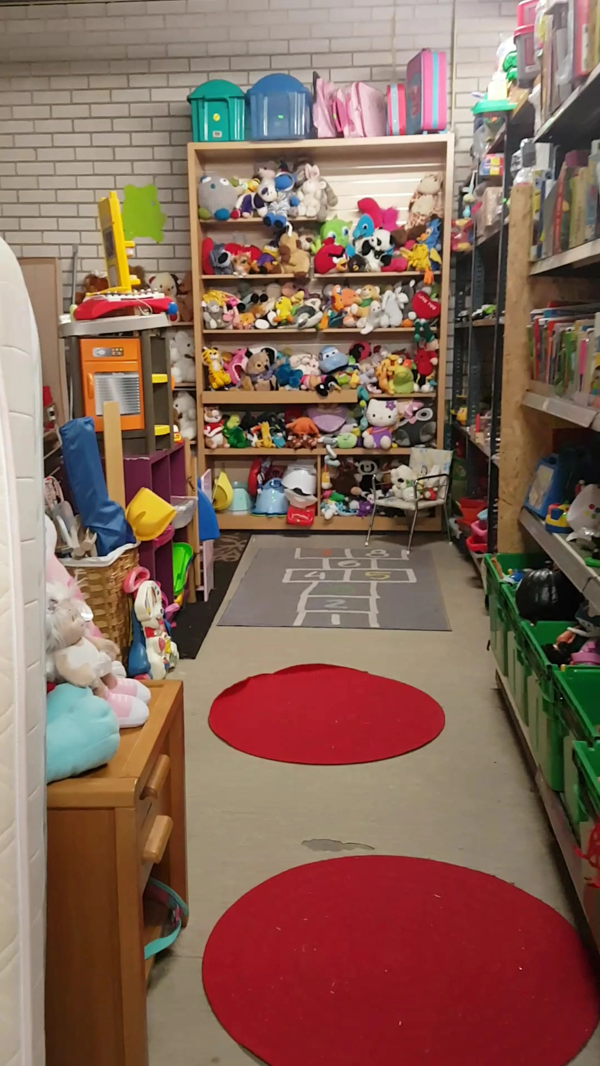 Kringloopwinkel Kringloop EHB Enschede B.V. in Enschede