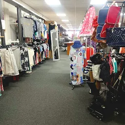 Bezoeker foto van Kringloop en activiteiten Bij de Tijd in Emmen