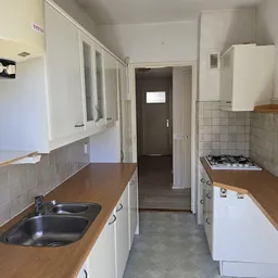 Bezoeker foto van Kringloop Groene Kruis - Huisontruiming | Woningontruiming in Leiden