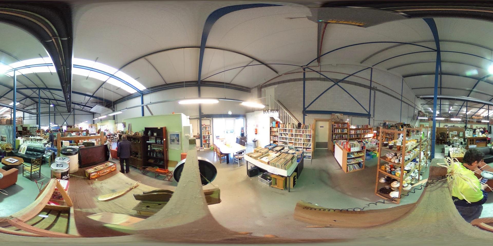 Kringloopwinkel Kringloop Grou in Grou