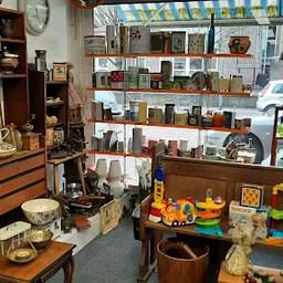 Bezoeker foto van Kringloop In & Uit Velp in Velp