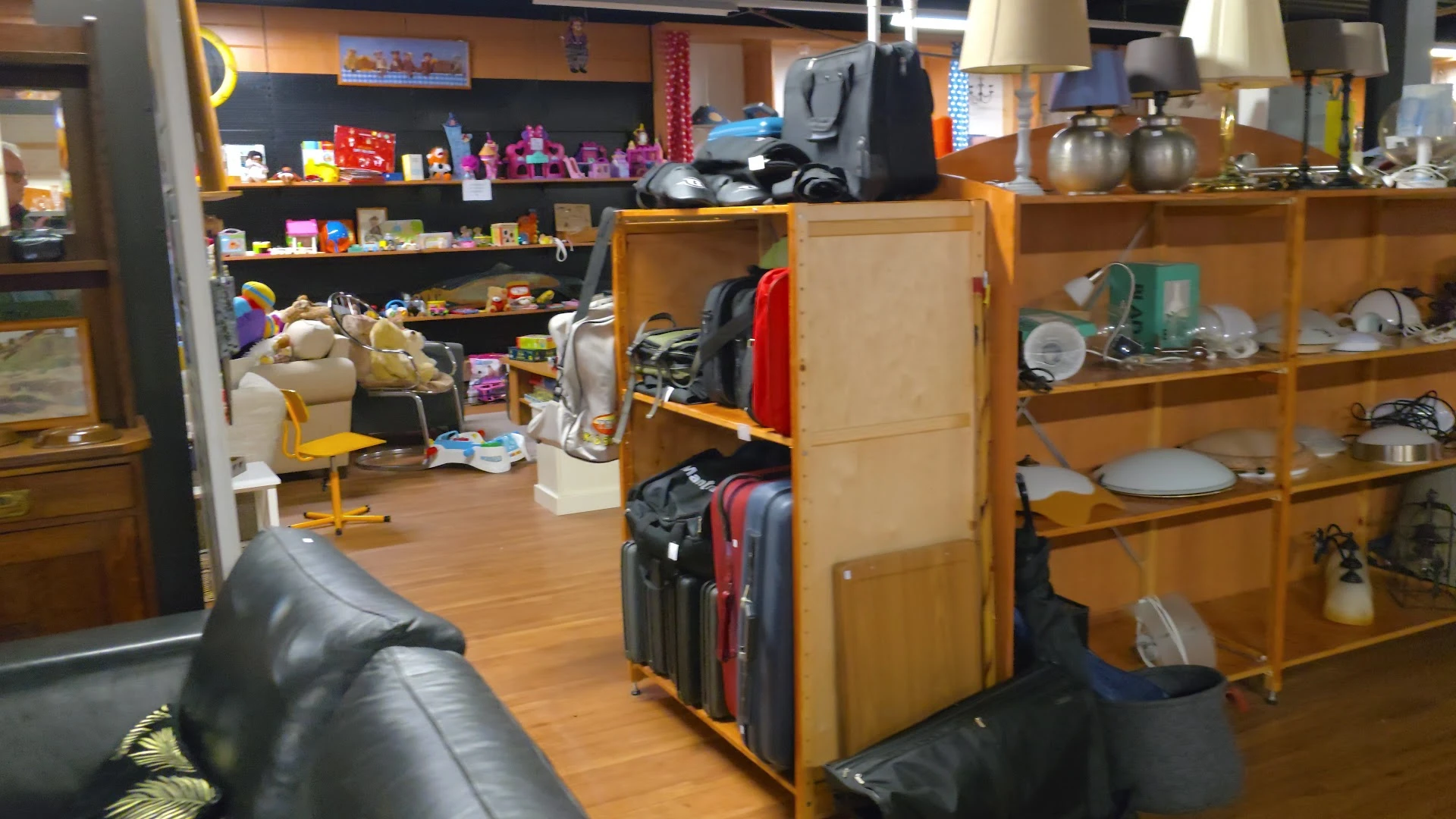 Kringloopwinkel kringloop Juul in Nijkerk