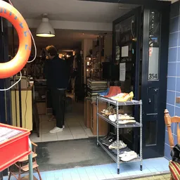 Kringloopwinkel Kringloop Kerkstraat in Amsterdam