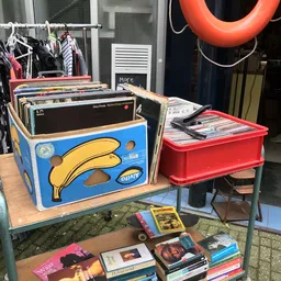 Bezoeker foto van Kringloop Kerkstraat in Amsterdam