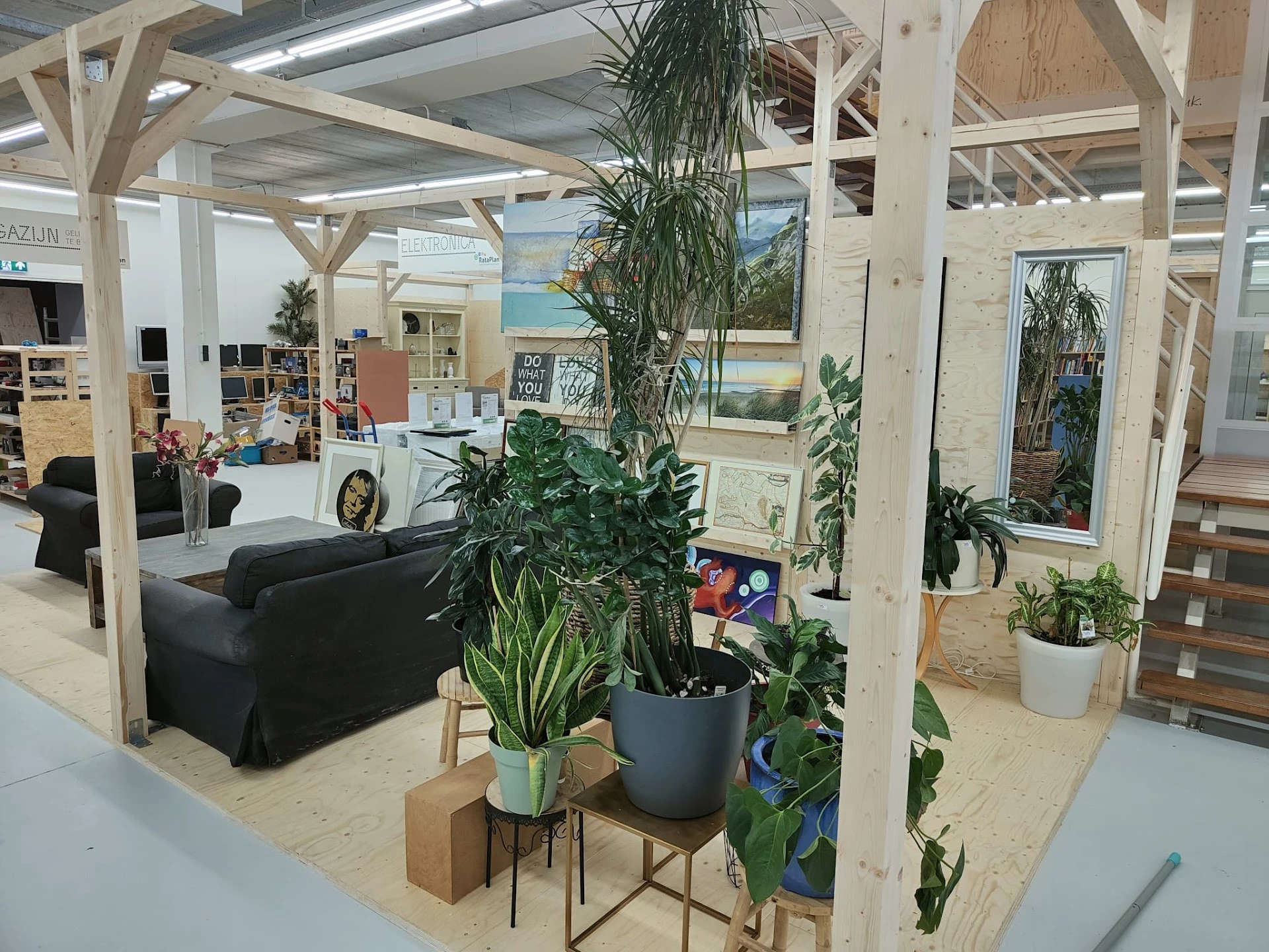 Foto gedeeld door eigenaar van Kringloop Koningslijn in Apeldoorn