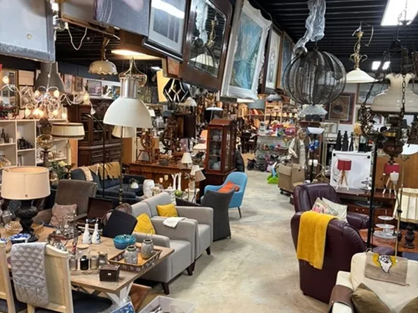 Kringloopwinkel Kringloop / Kringloopwinkel Arnemuiden - Verkoop van tweedehands spullen in Arnemuiden