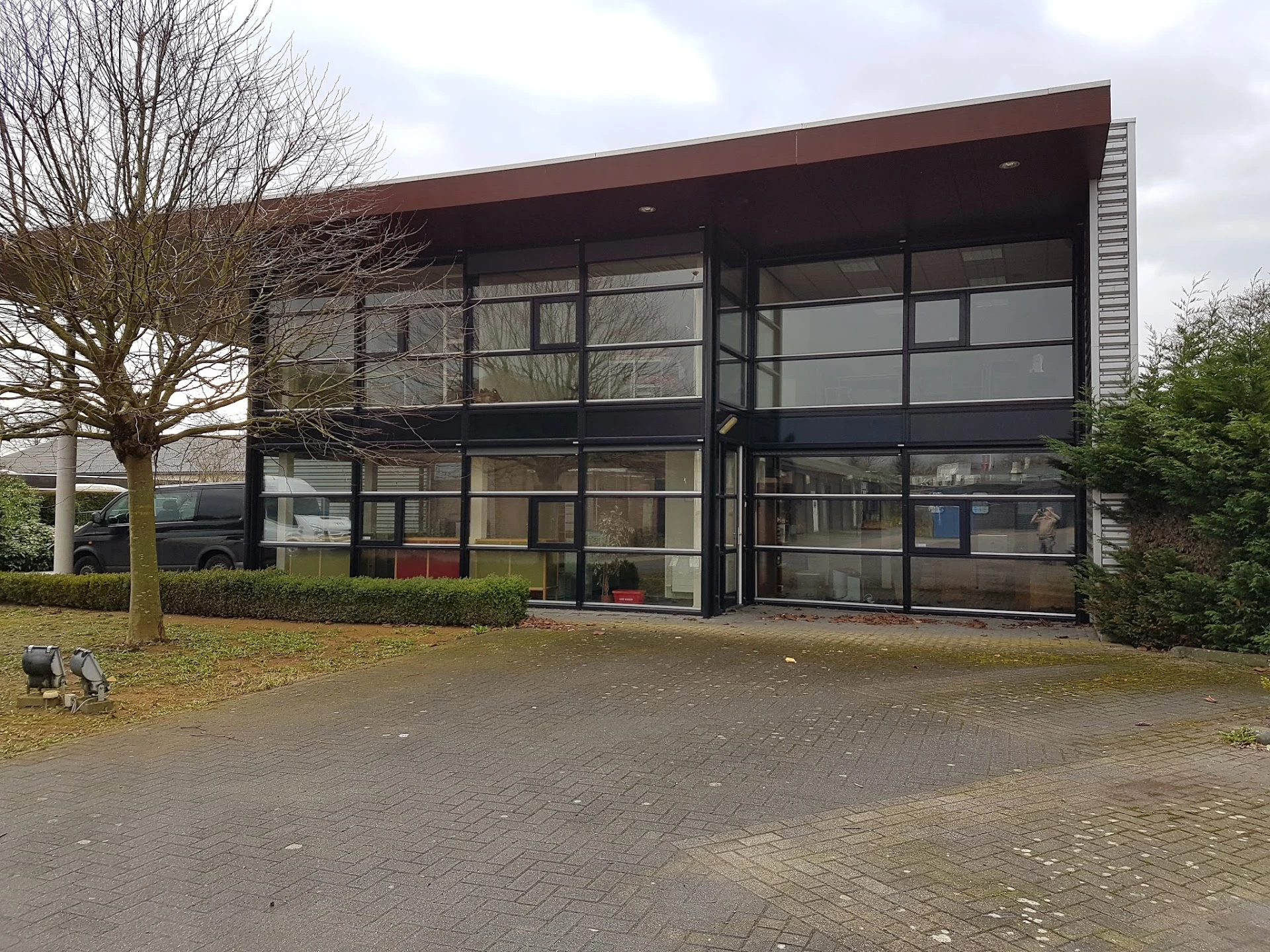 Kringloopwinkel kringloop mama's huisraad in Zevenbergen