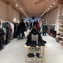 Bezoeker foto van Kringloop Mooier in Den Helder