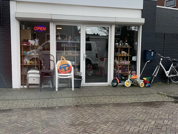 Kringloopwinkel Kringloop MooiZo in Enschede