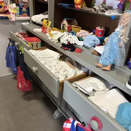 Bezoeker foto van Kringloop Op Struun in Surhuisterveen