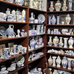 Bezoeker foto van Kringloop Oud & Nieuw in Bodegraven