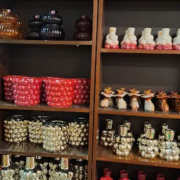 Bezoeker foto van Kringloop Oud & Nieuw in Bodegraven