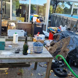 Bezoeker foto van Kringloop & Outlet De Snuffelaar De-goedkoopste-ontruimer.nl in Raalte