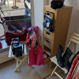 Bezoeker foto van Kringloop Overnieuw in Groningen