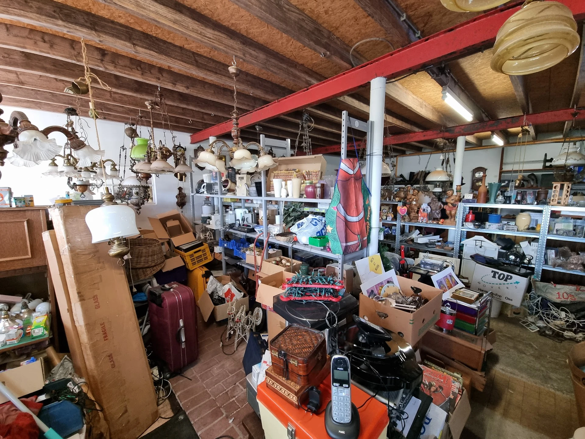 Kringloopwinkel Kringloop Paleis Zuid in Haps