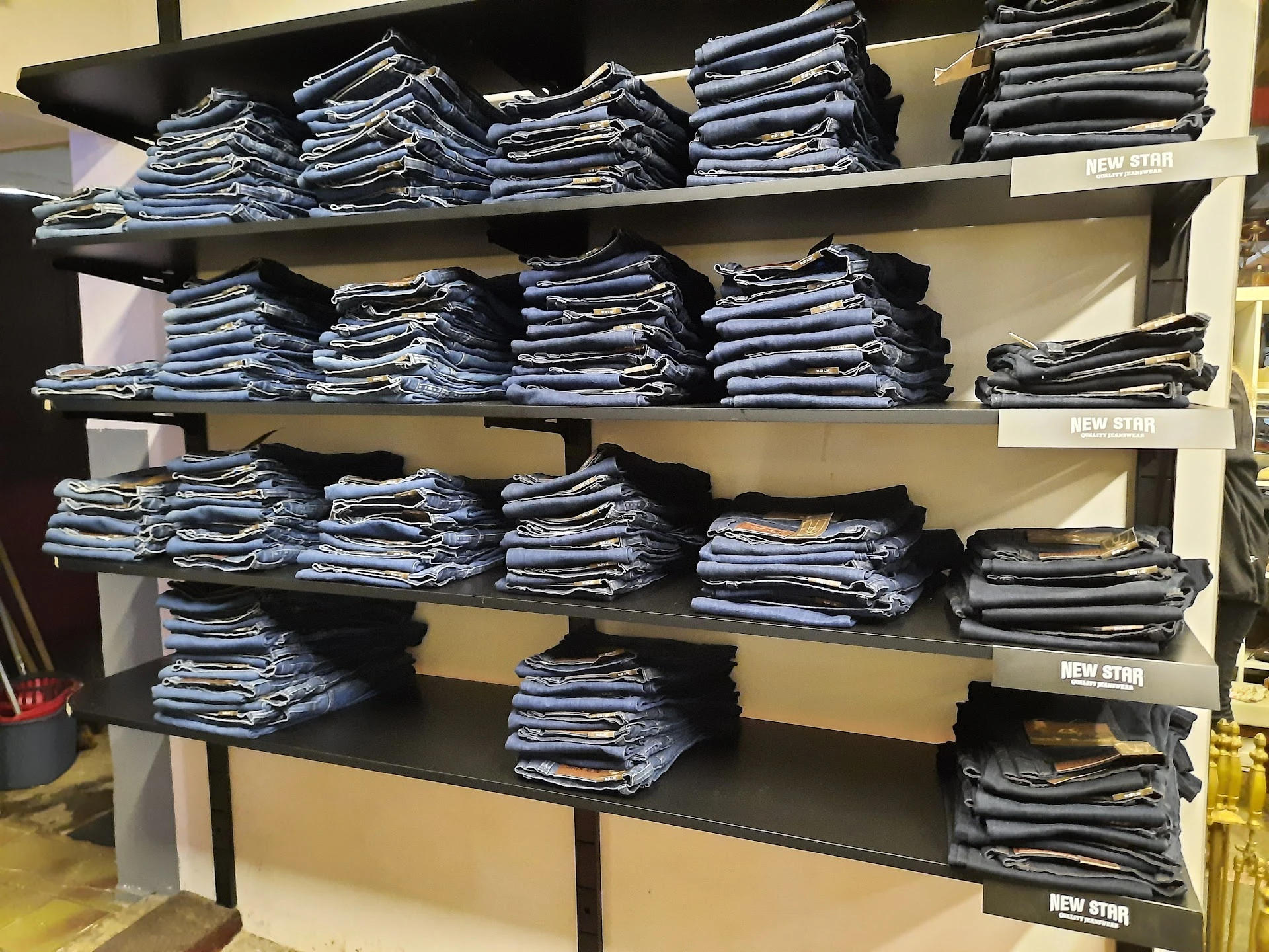 Kringloopwinkel Kringloop Paleis Zuid in Haps