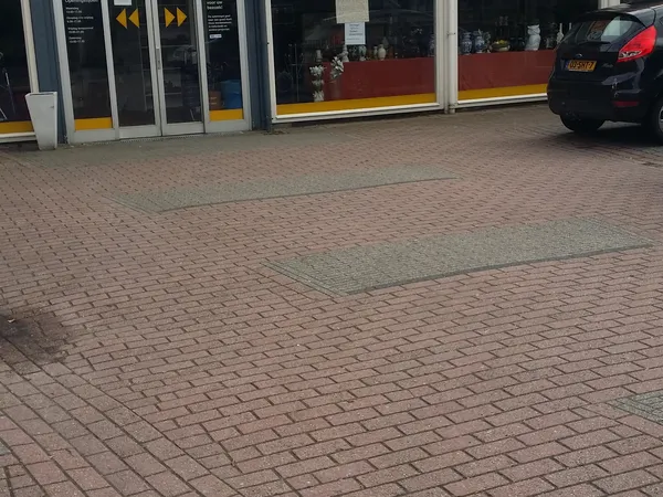 Kringloopwinkel Kringloop Pikulan in Surhuisterveen