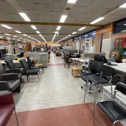 Bezoeker foto van Kringloop Plus in Groningen