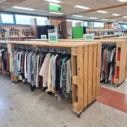 Bezoeker foto van Kringloop Plus in Groningen