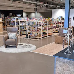 Bezoeker foto van Kringloop Red een Kind in Kampen