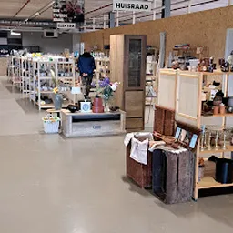 Bezoeker foto van Kringloop Red een Kind in Kampen