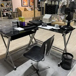 Bezoeker foto van Kringloop Red een Kind in Kampen