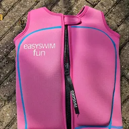 Bezoeker foto van Kringloop Stichting Help Anderen in Hengelo