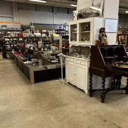 Bezoeker foto van Kringloop Tilburg in Tilburg