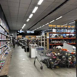 Bezoeker foto van Kringloop Tilburg in Tilburg