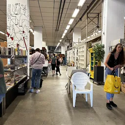 Bezoeker foto van Kringloop Tilburg in Tilburg