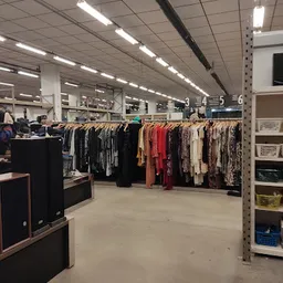 Bezoeker foto van Kringloop Tilburg in Tilburg