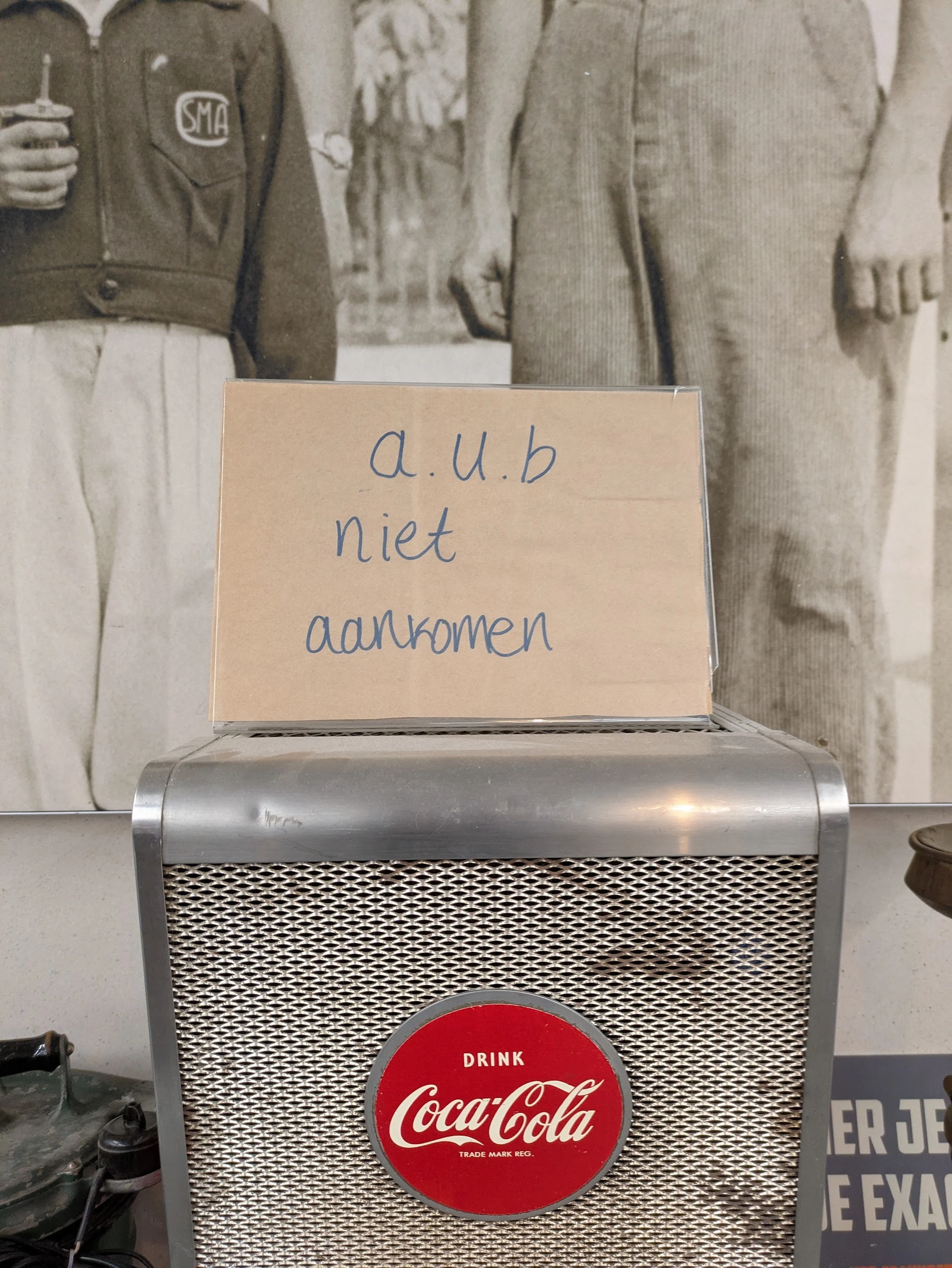 Kringloopwinkel Kringloop Vintage & More XL in Leiden