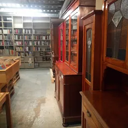 Bezoeker foto van Kringloop Vintage & More XL in Leiden