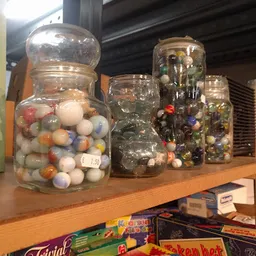 Bezoeker foto van Kringloop Vintage & More XL in Leiden