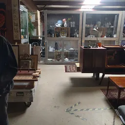 Bezoeker foto van Kringloop Vintage & More XL in Leiden