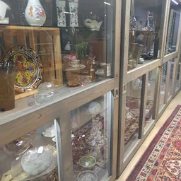 Bezoeker foto van Kringloop Vintage & More XL in Leiden