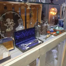 Bezoeker foto van Kringloop Vintage & More XL in Leiden