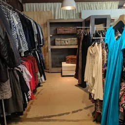 Bezoeker foto van Kringloop Vintage & More XL in Leiden