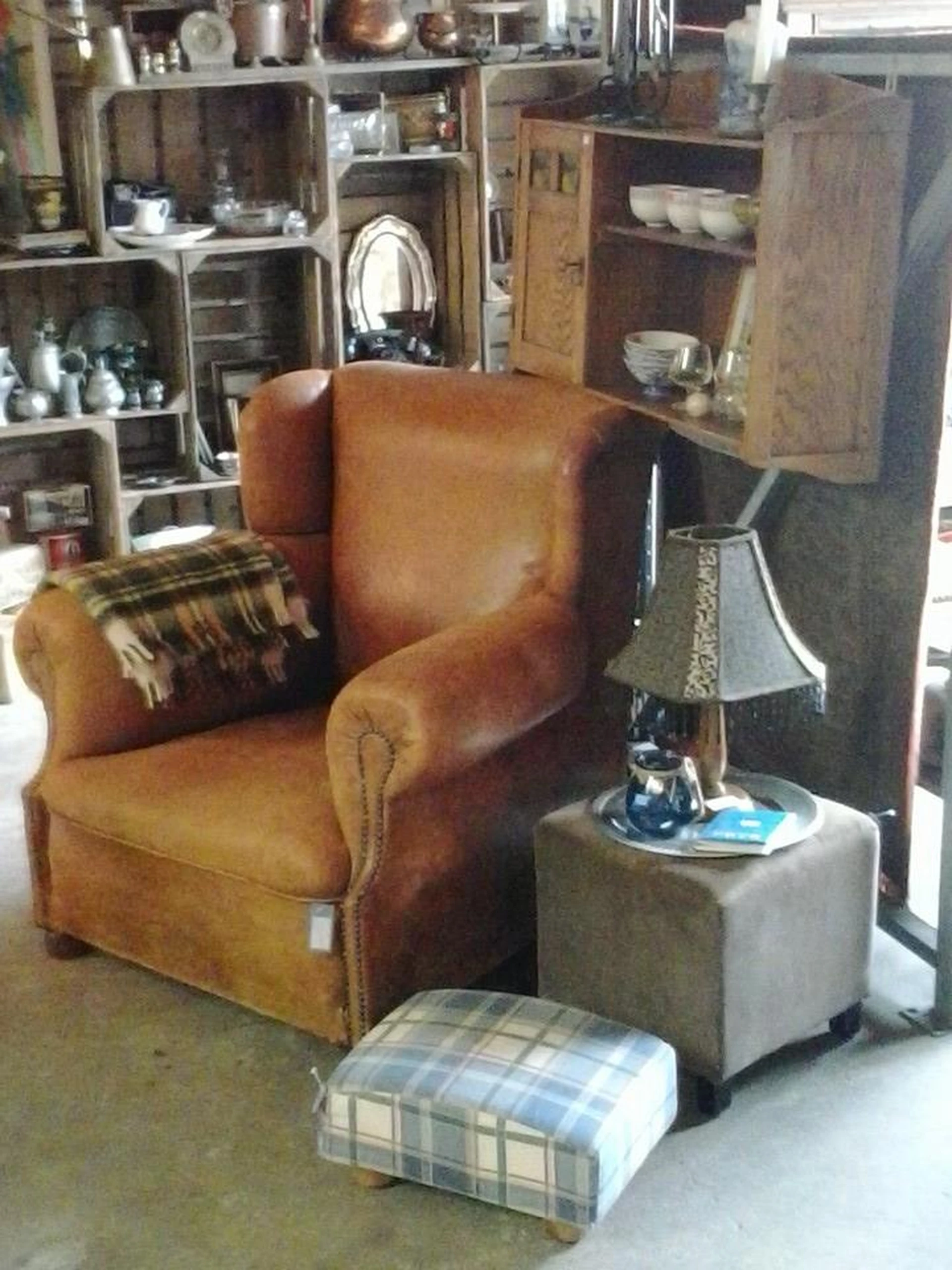 Kringloop Warm in Ruurlo met tweedehands boeken, gereedschappen en huis- en inrichting