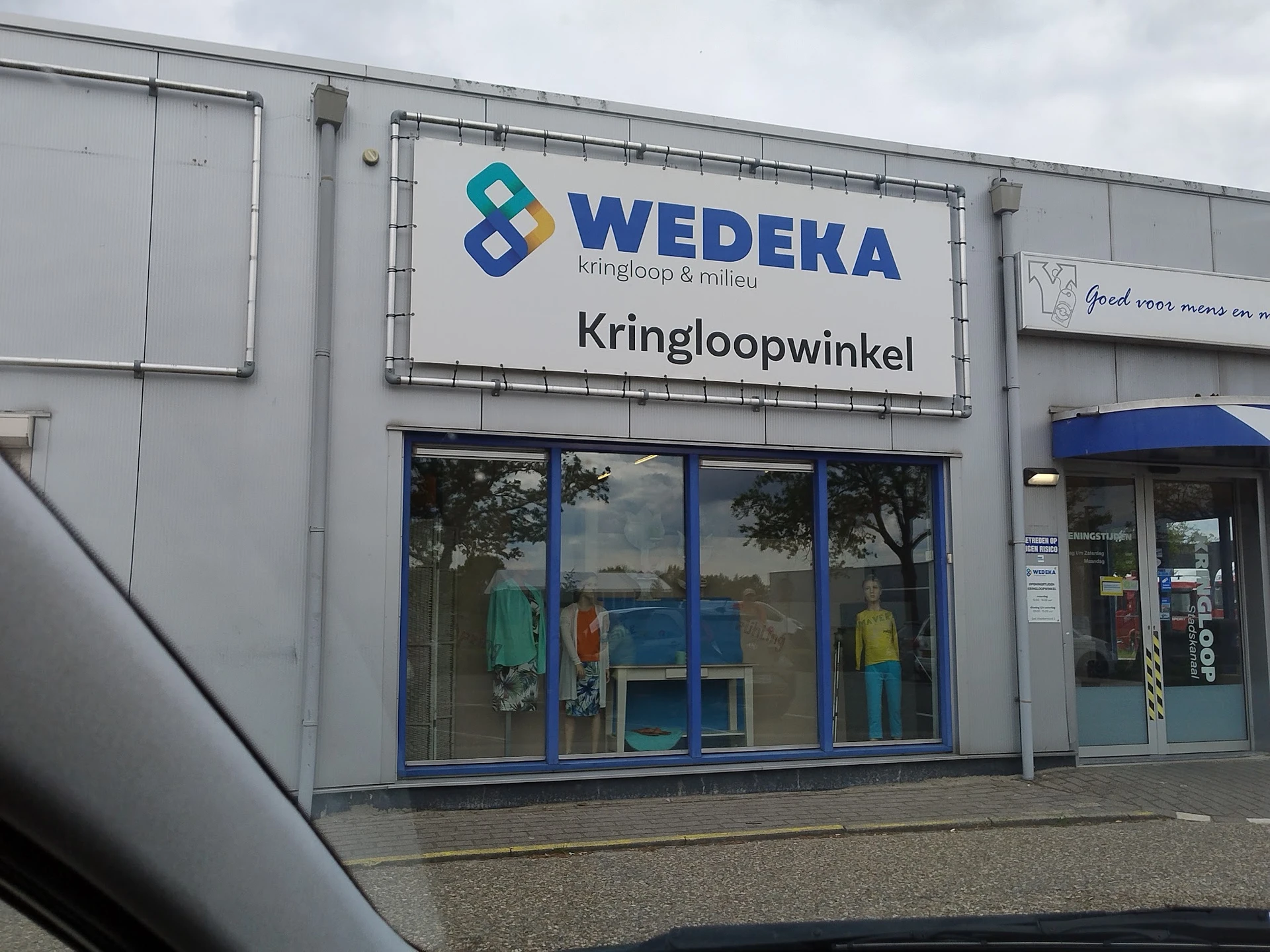 Bezoeker foto van Kringloop Wedeka Kringloop & Milieu in Stadskanaal