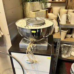 Bezoeker foto van Kringloop Werkendam in Werkendam